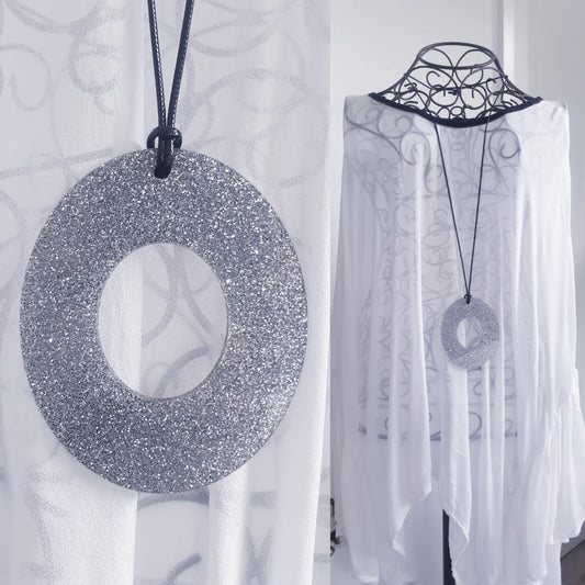M and D jewellery - Glitter Oval Necklace | Silver
