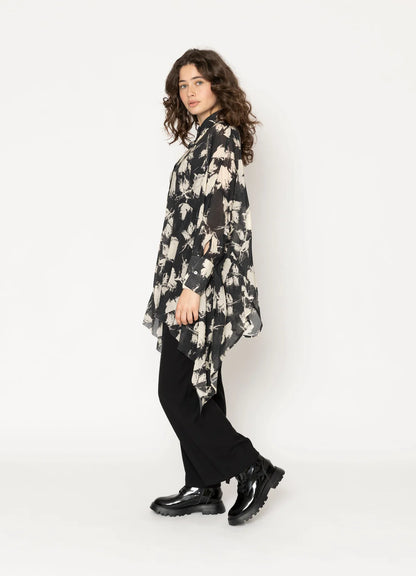 Blacklist Two by Two - Halle Shirt | Flower Print