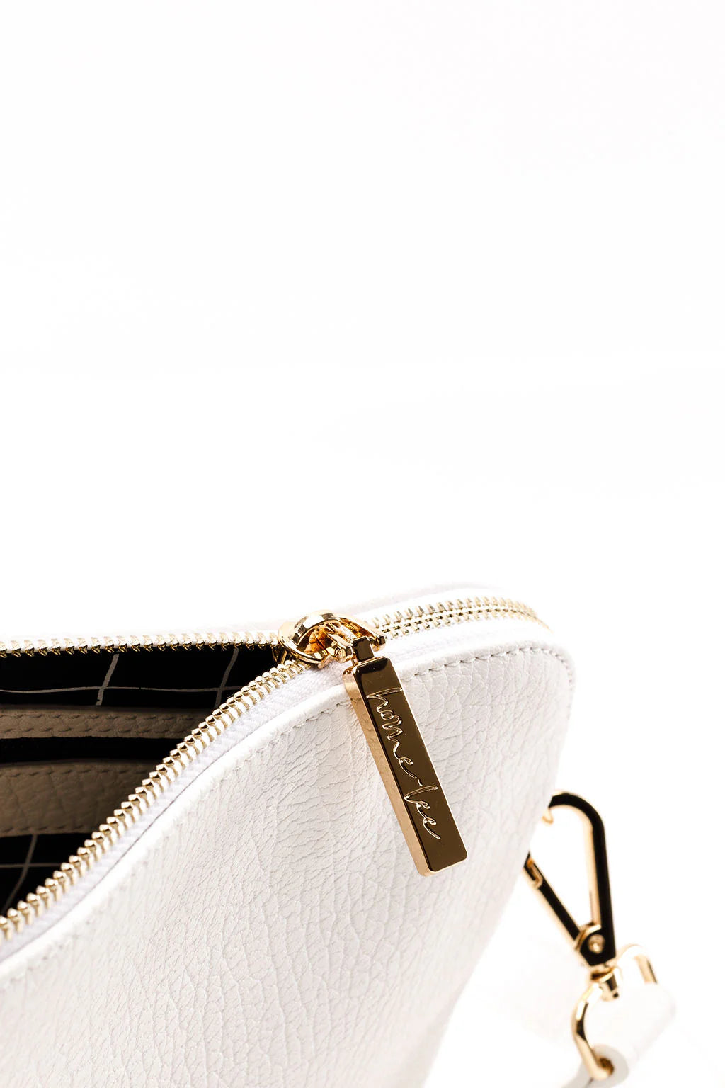 Homelee | Oversized Clutch - White