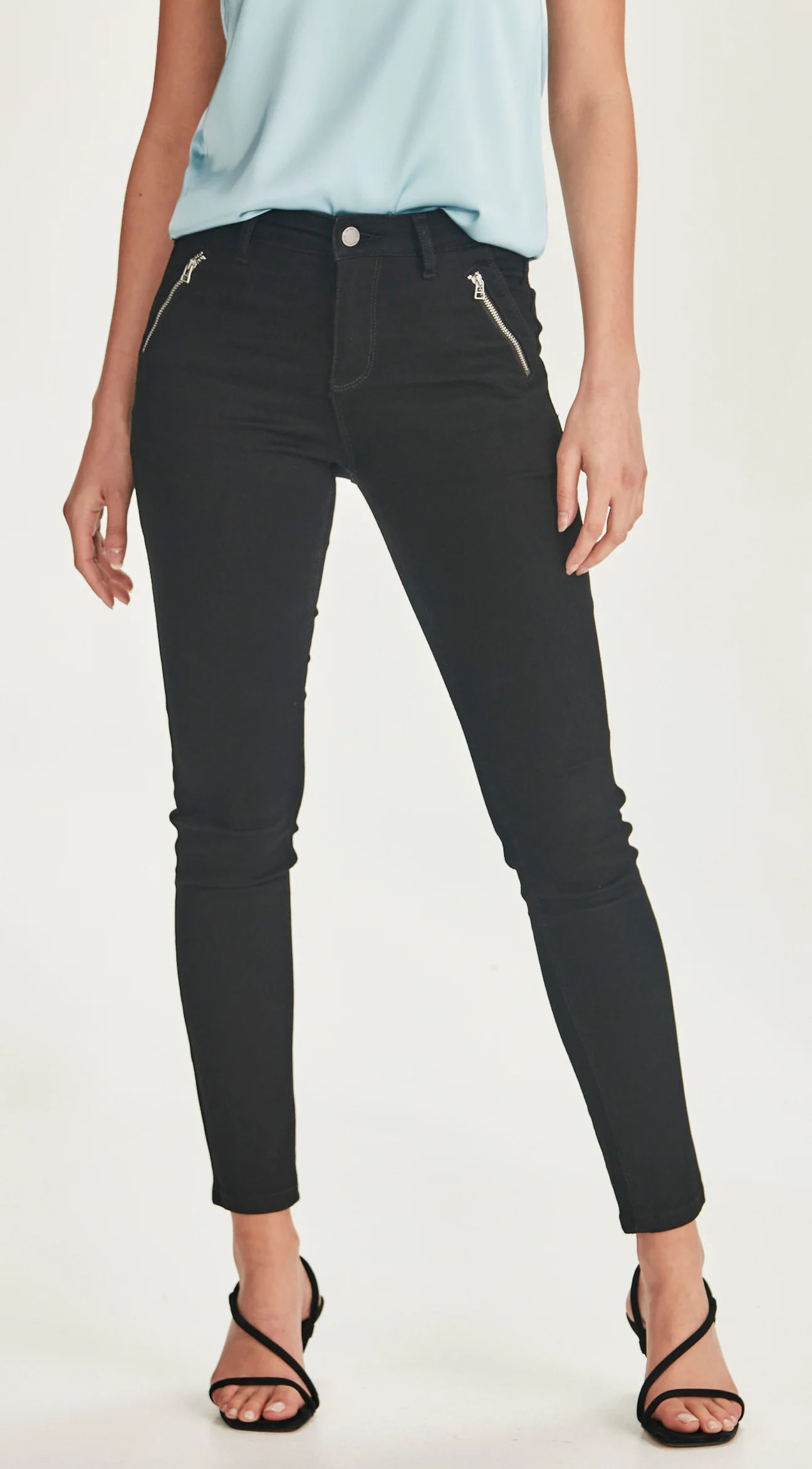 Junkfood | REVENGE Jean Black