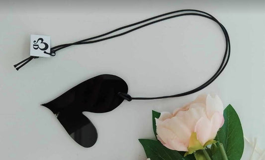M and D jewellery - Wonky Heart Necklace | Black