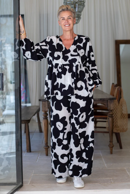 Bee Maddison | Jane Shirt - Black/White Floral