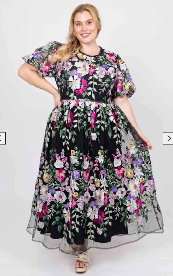 Augustine - KYLIE EMBROIDERED MAXI DRESS BLACK FLORAL