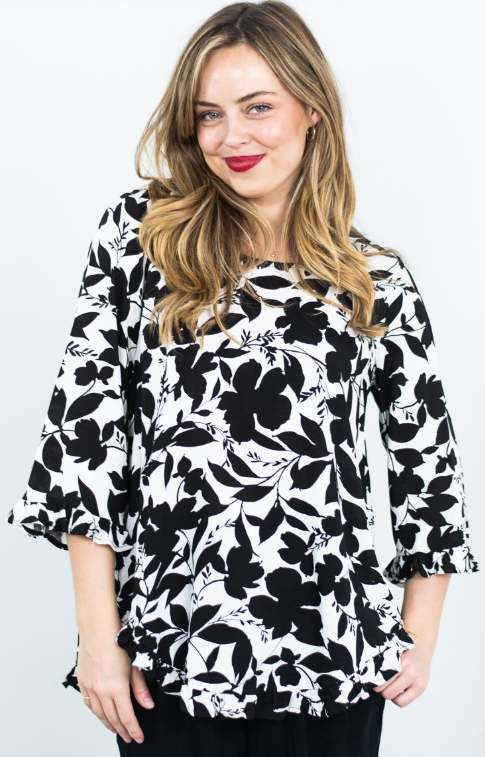 Frill hem top Black & white