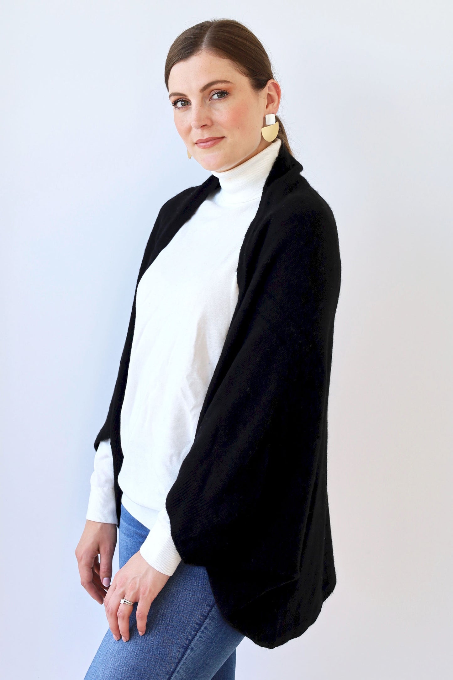 Archer House Winter Kimono - Black