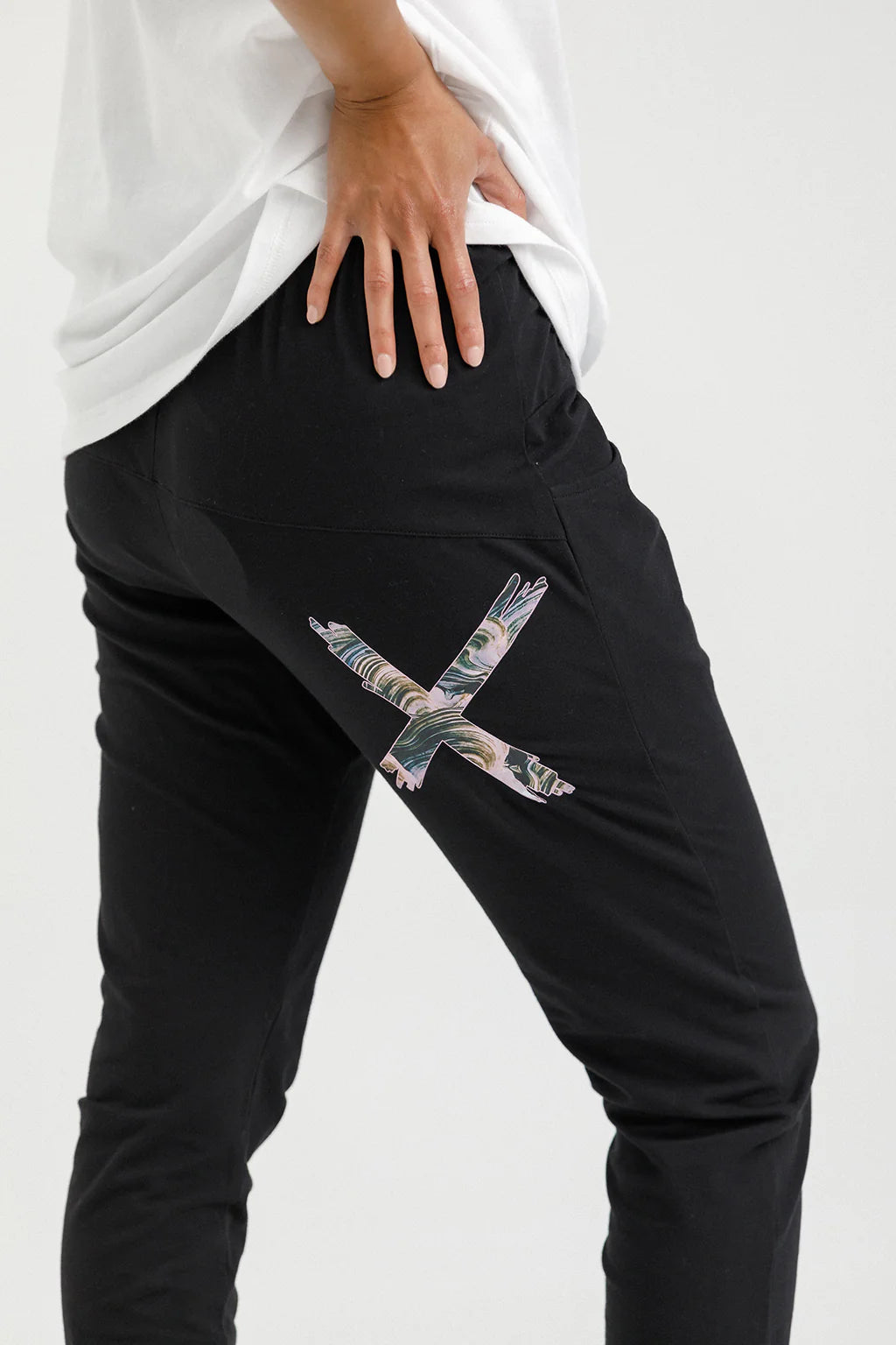 Homelee - Apartment Pants | Black with Swirl Print X
