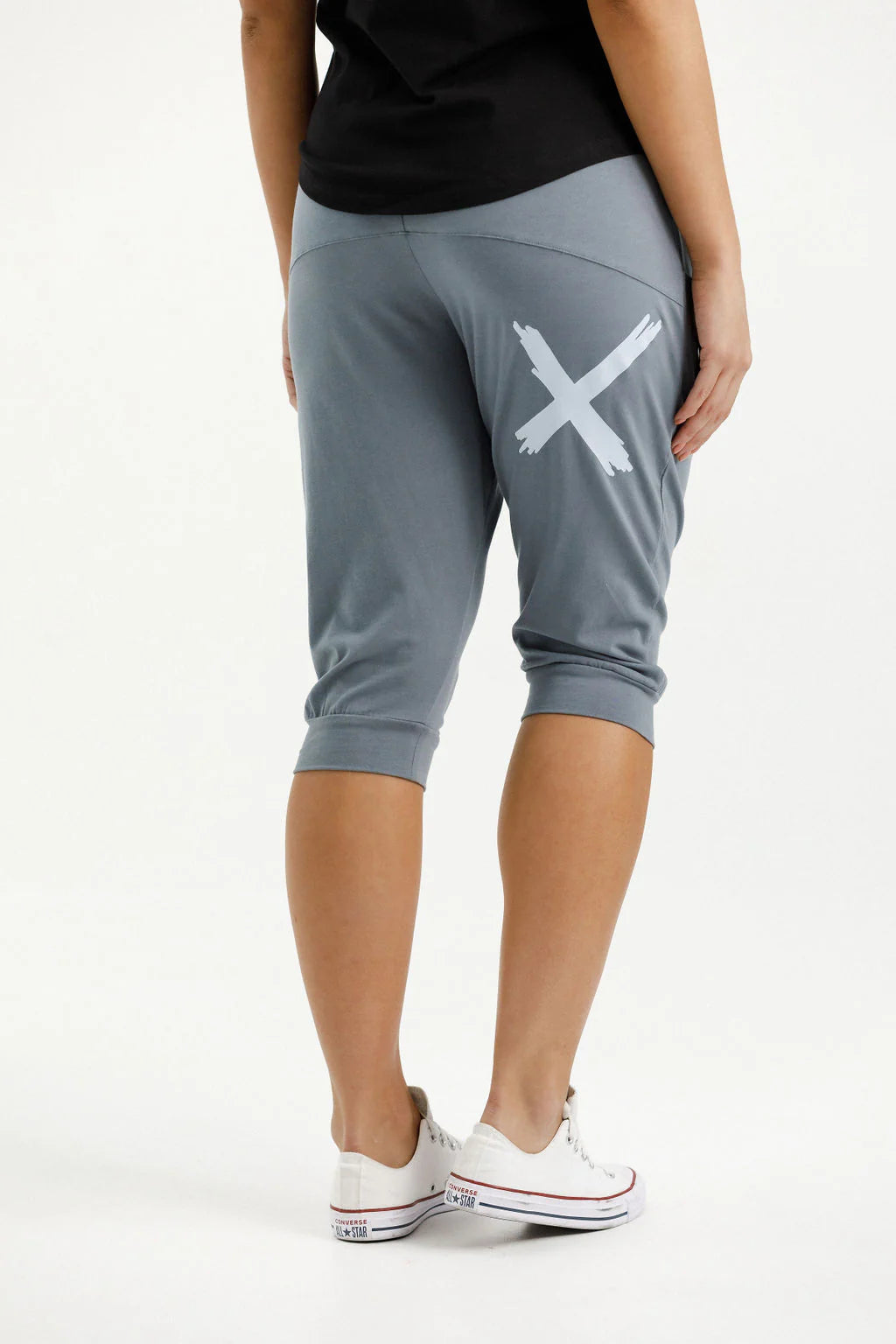 Homelee | 3/4 Apartment Pants - Storm with Sky X