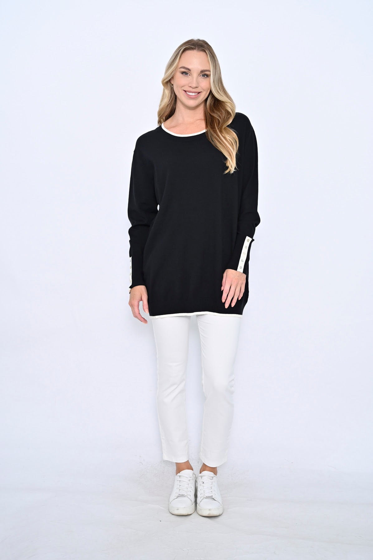 Cali & Co | Contrast Button Knit Jumper -Black / White