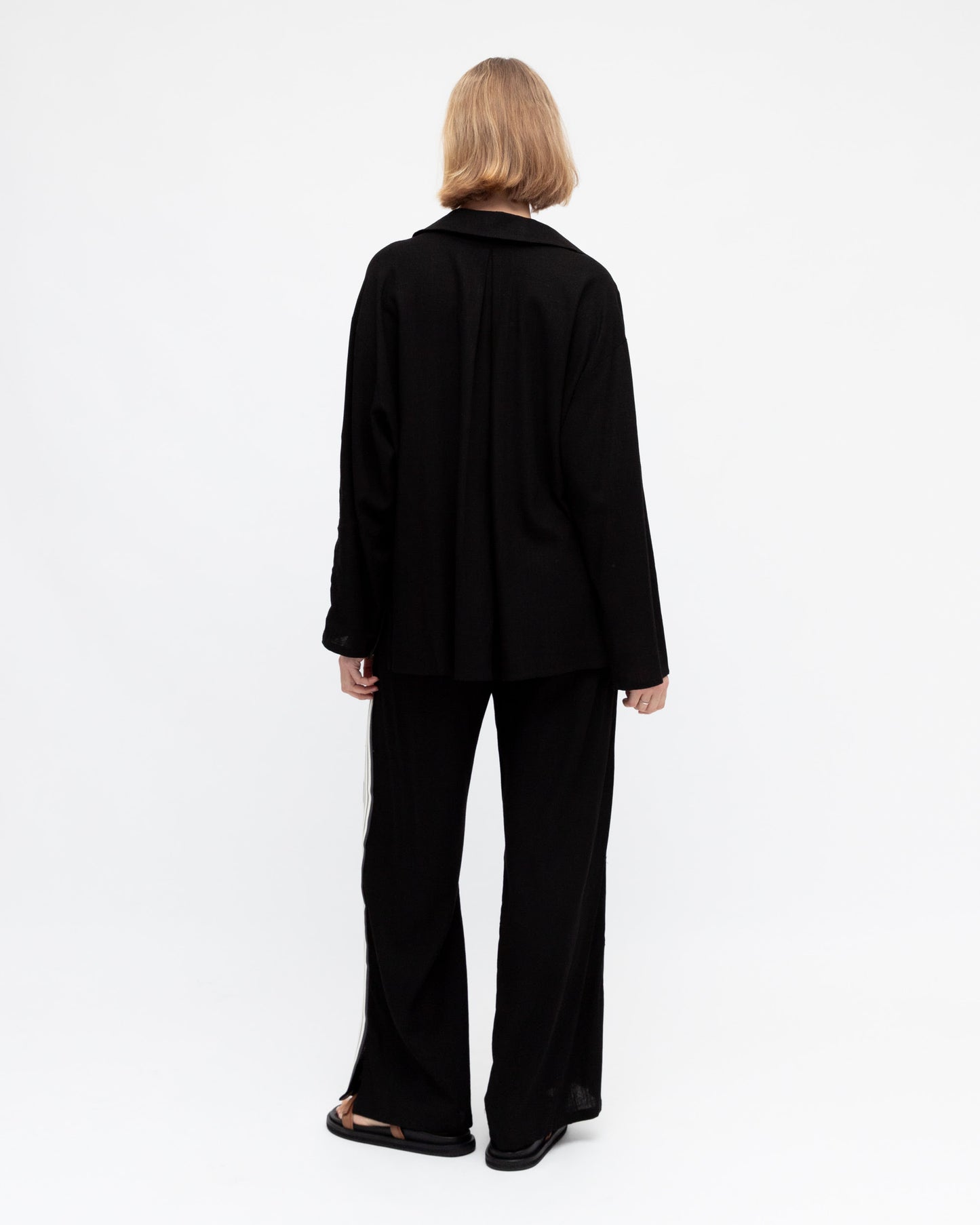 Label of Love | BLACK WITH WHITE STRIPE DETAIL Pant