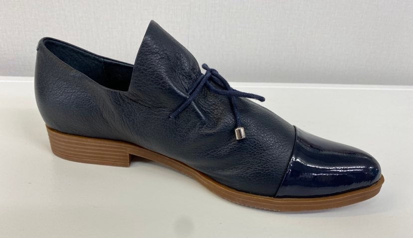 Django & Juilette - Kotty Patent Leather | Navy