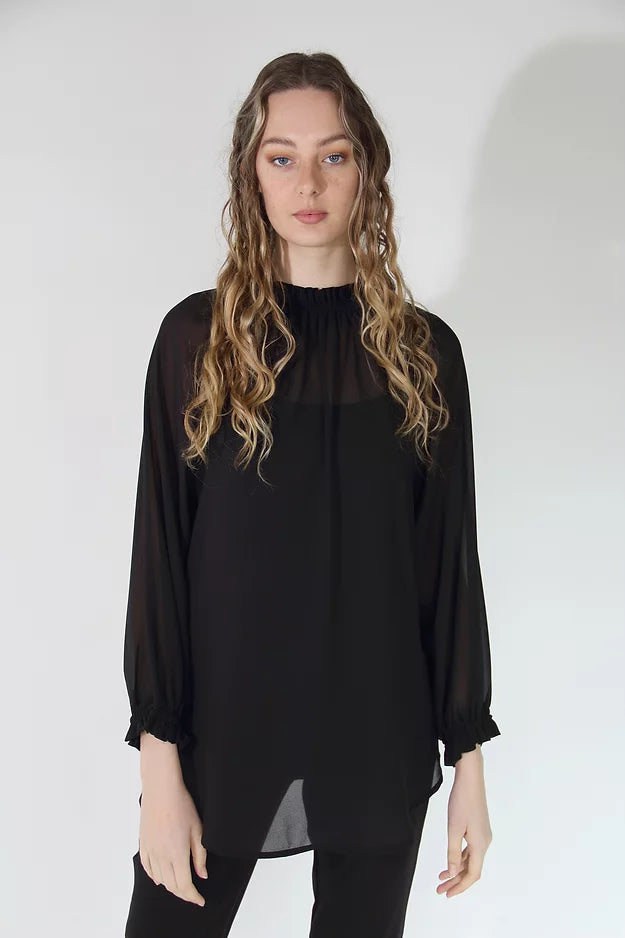 Jaclyn M | Ashley Blouse - Black