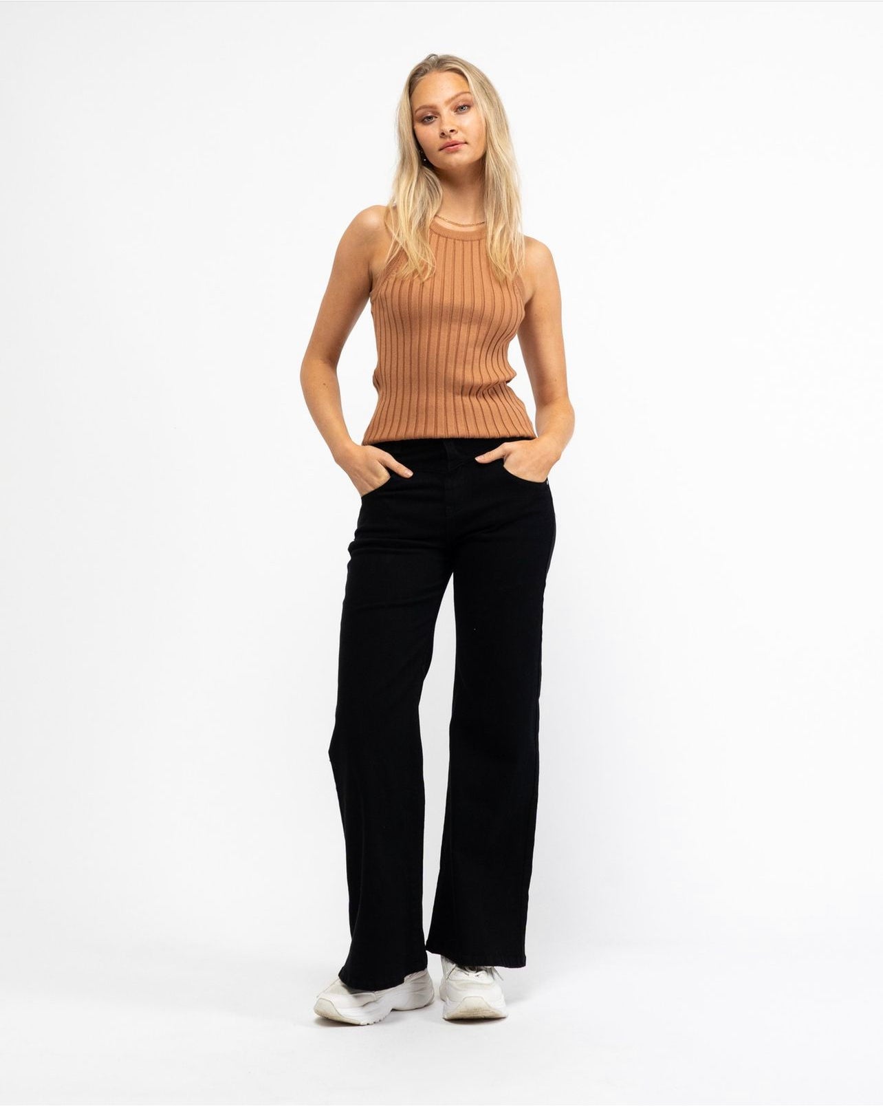 Paper Heart Denim Pants - Black