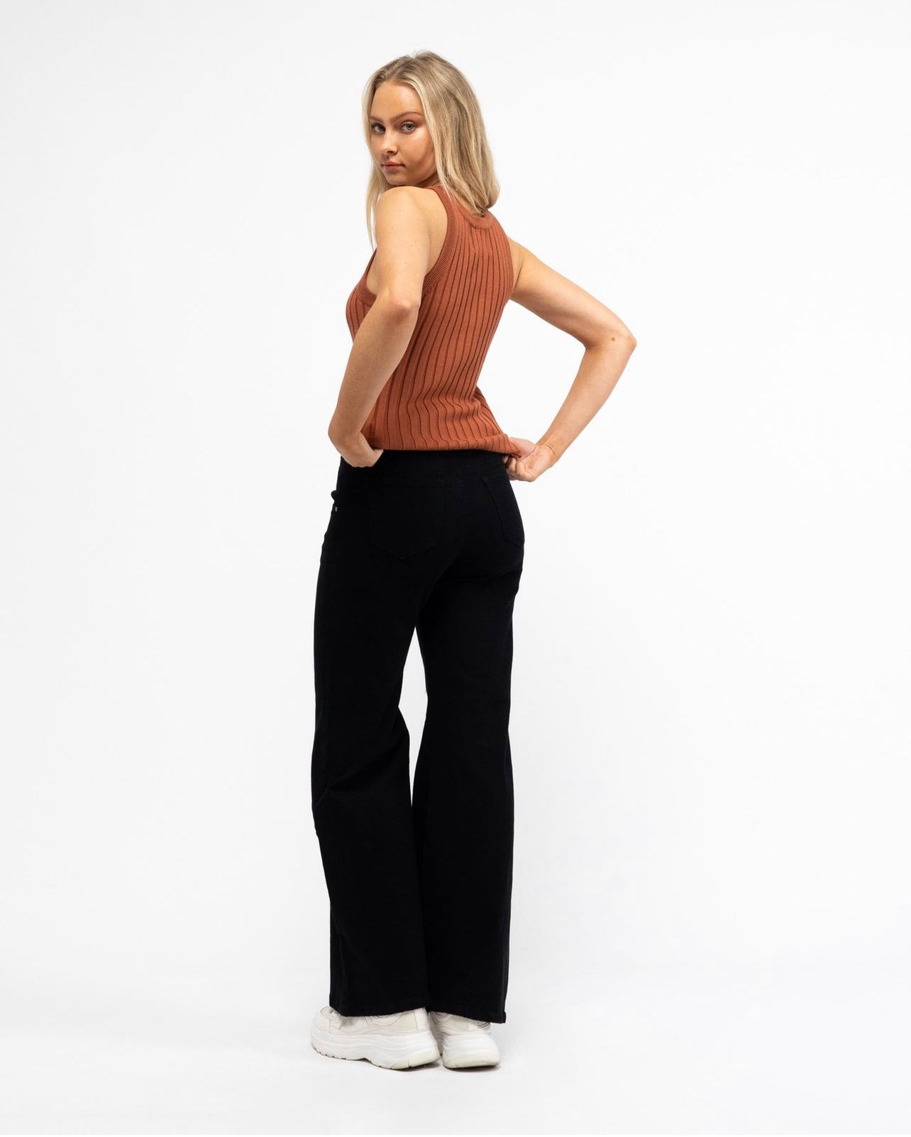 Paper Heart Denim Pants - Black