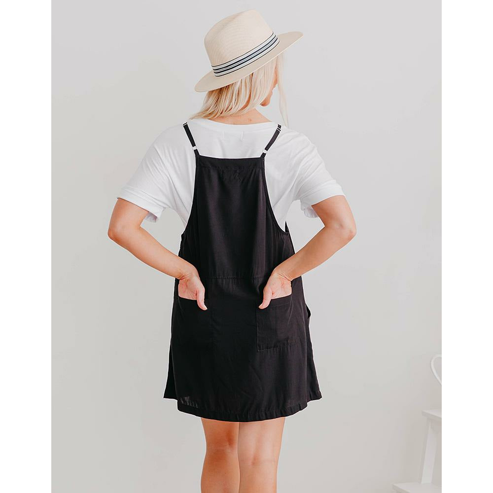 Freez - Short Pinafore Black