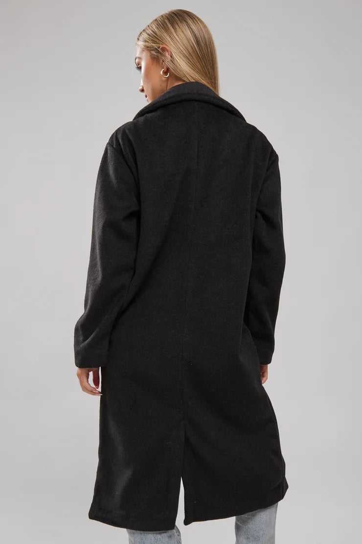 Silent Theory Charm Coat | Black