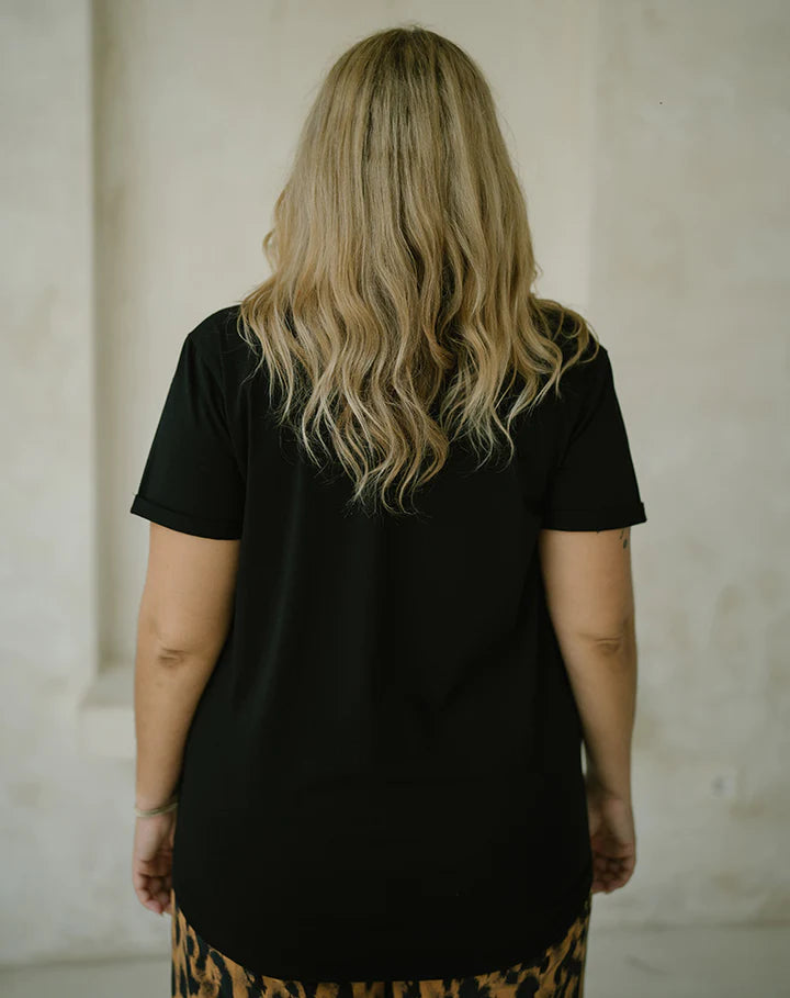 Freez - Star Sequin Tee | Black