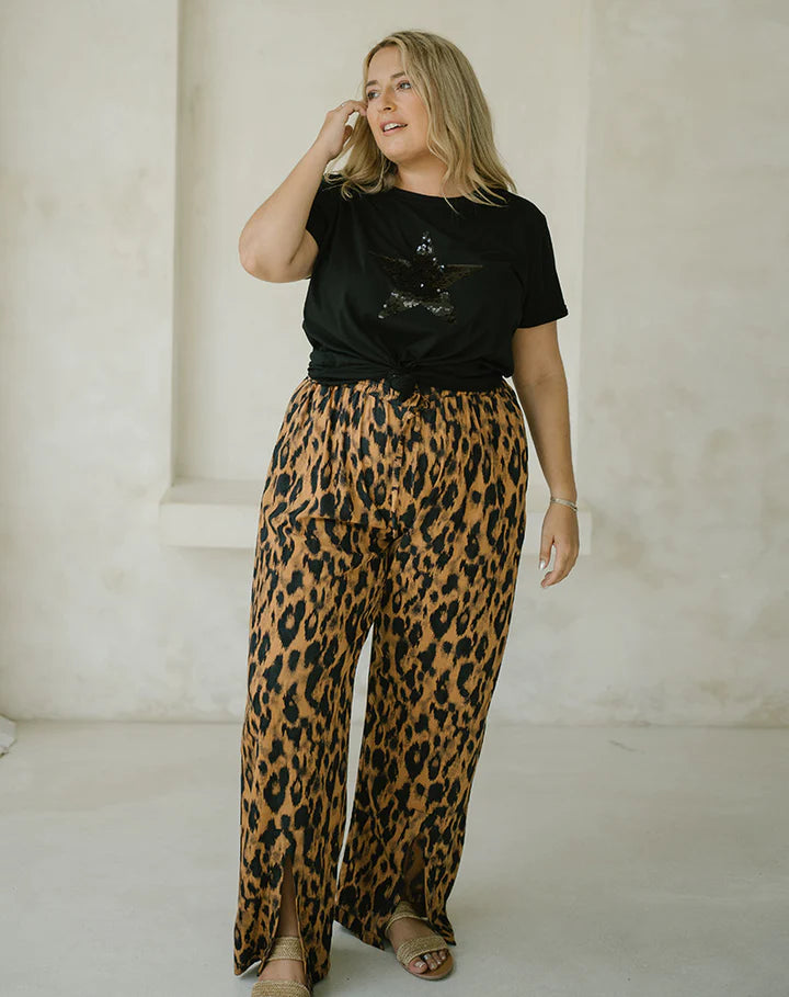 Freez - Star Sequin Tee | Black