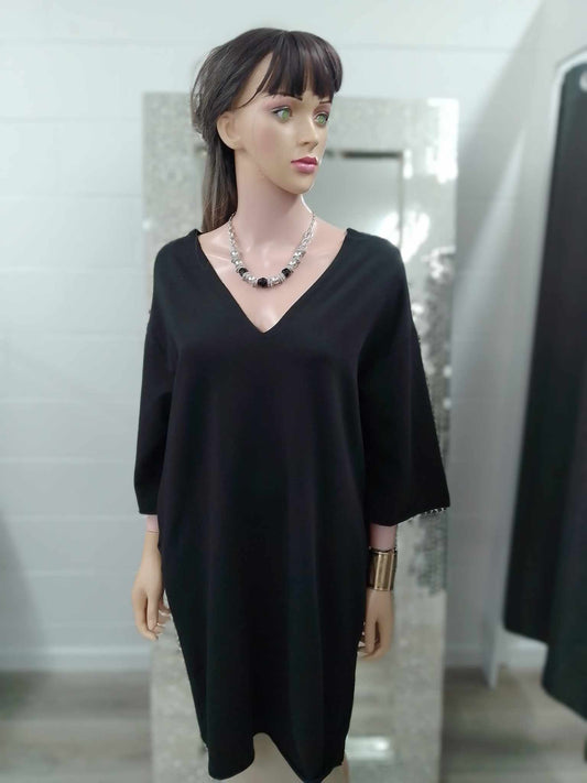 Suzy D Jazelle V Neck Dress - Black