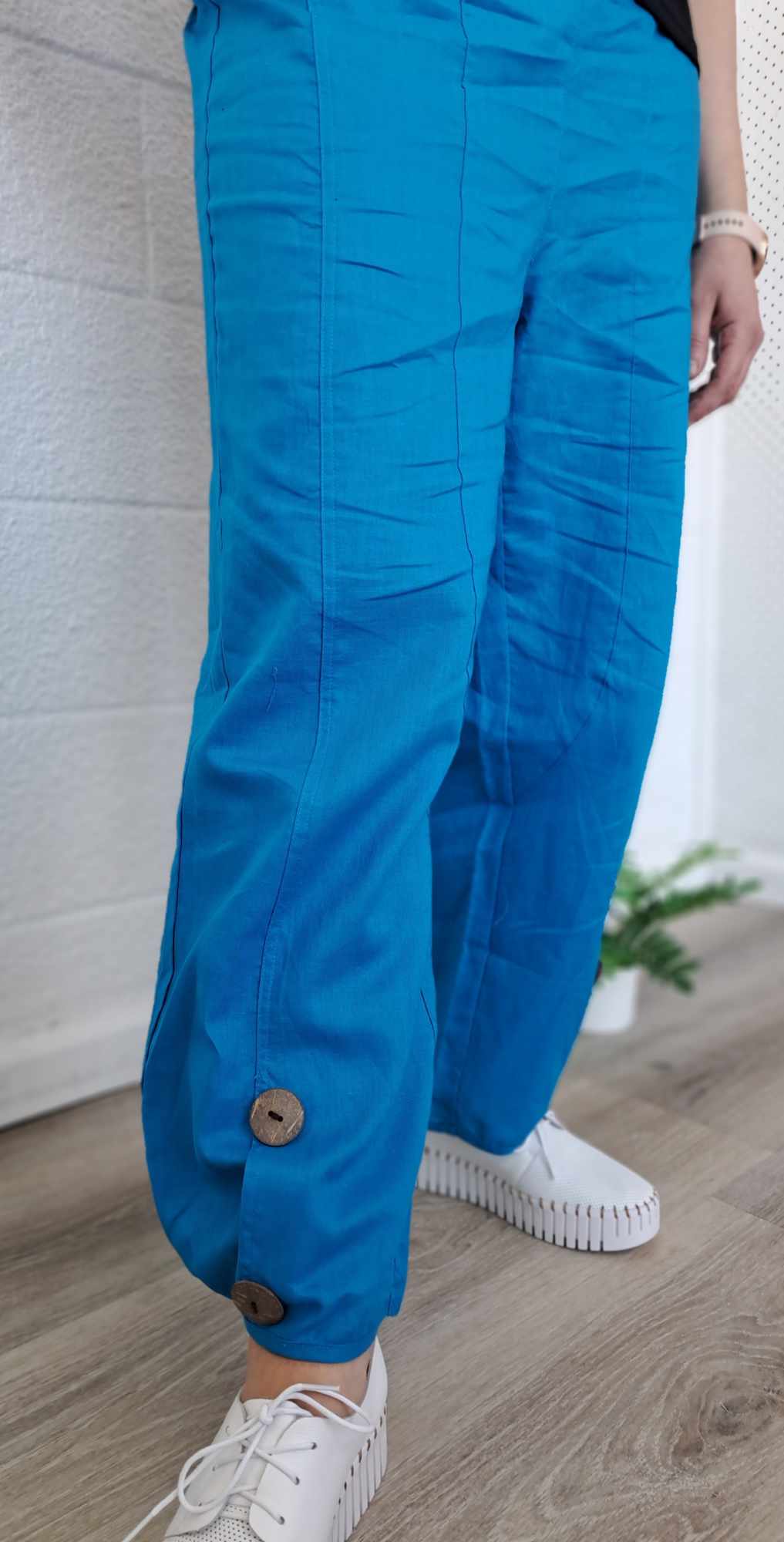 Cordelia St - Raelyn Easy Button Pant | Kingfisher