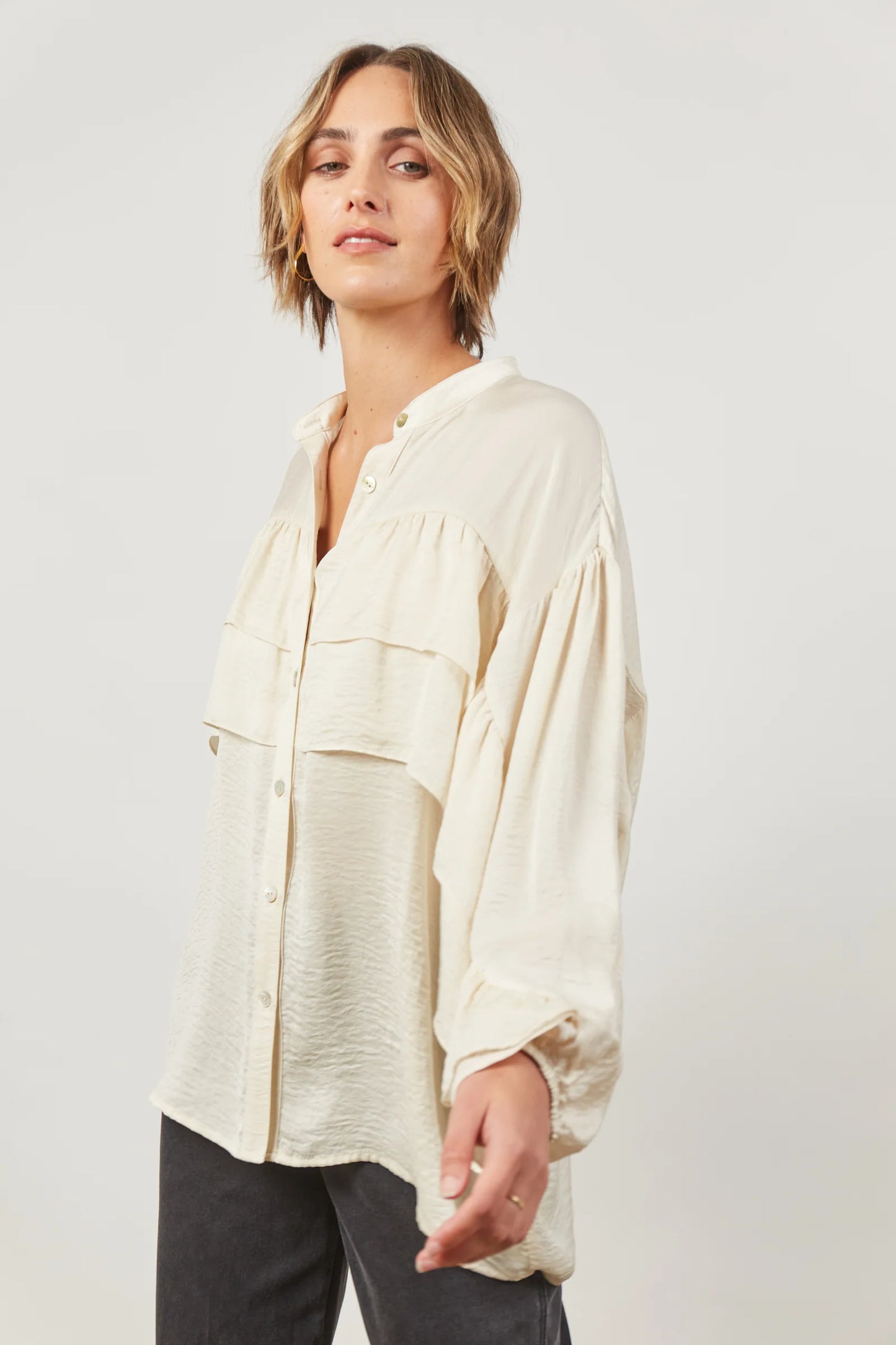 Isle of Mine - Romance Ruffle Blouse - Creme