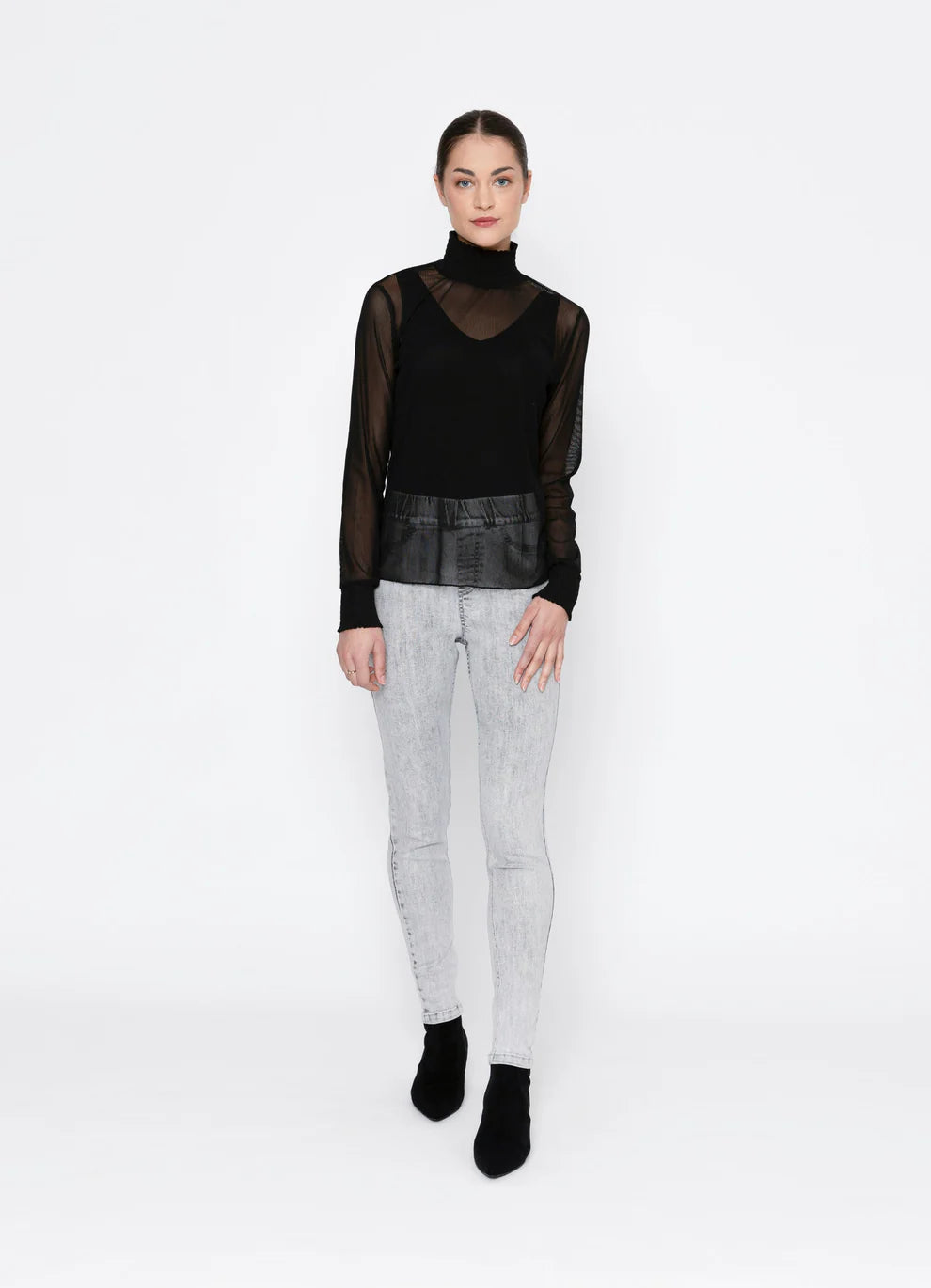 TWO by TWO | Essentials Riven Top Black Stripe