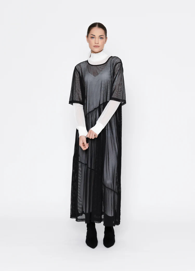 TWO by TWO | Kairos Dress Essentials