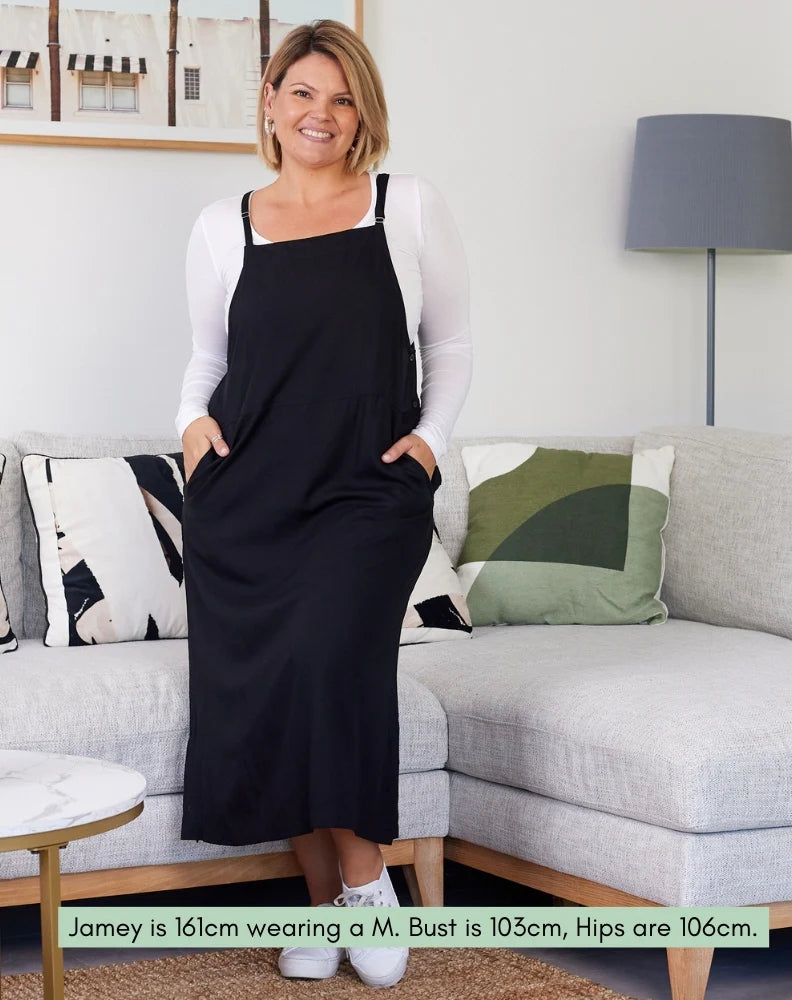 Apron Dress Black Freez