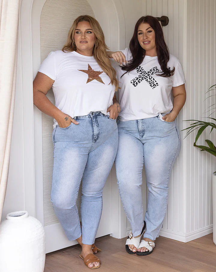 Bee Madison - Jess Jeans | Light Wash