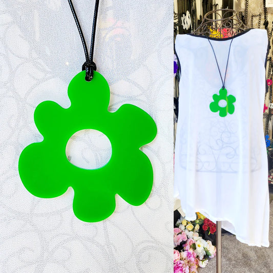 M and D Jewellery - Necklace - Jelly Flower | Emerald Green