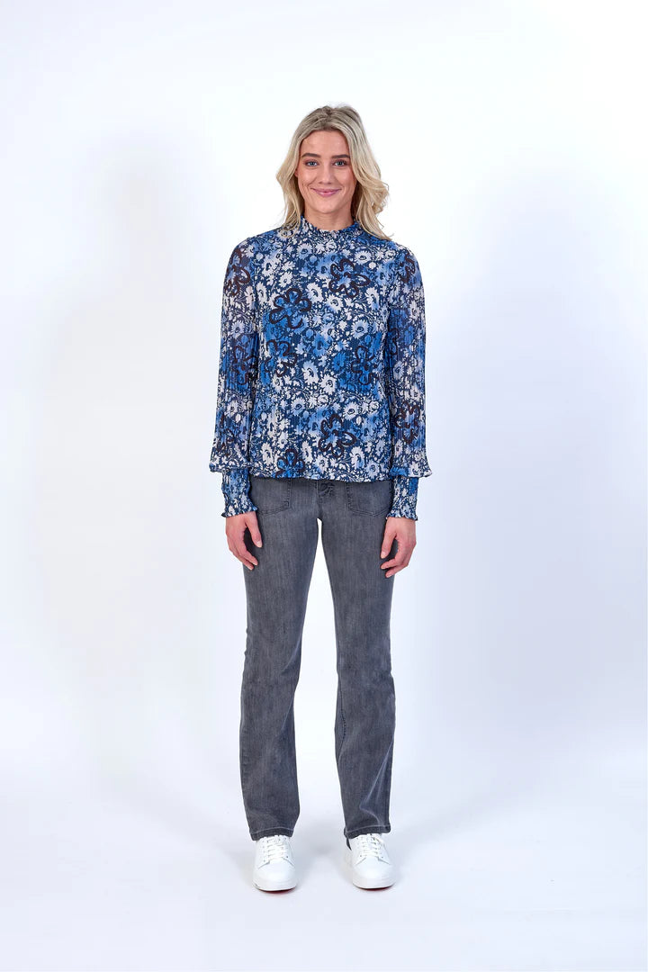 KNEWE - Zimi Top | Axel
