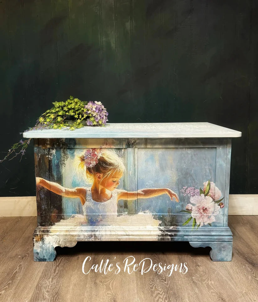 Pirouettes & Petals | 18 lb Decoupage Tissue Paper