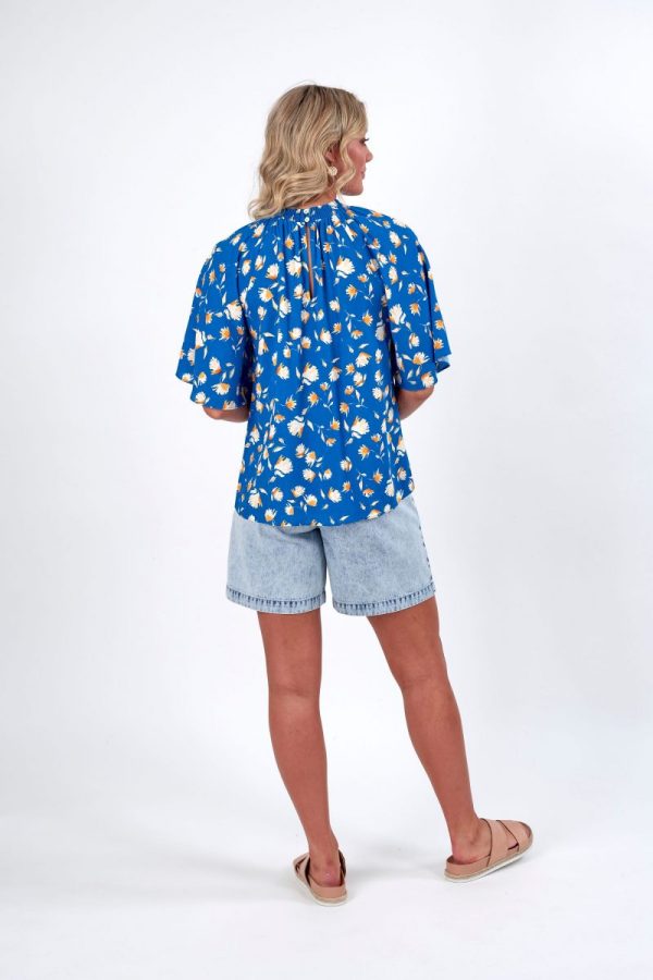 Knewe - River Top | Wish