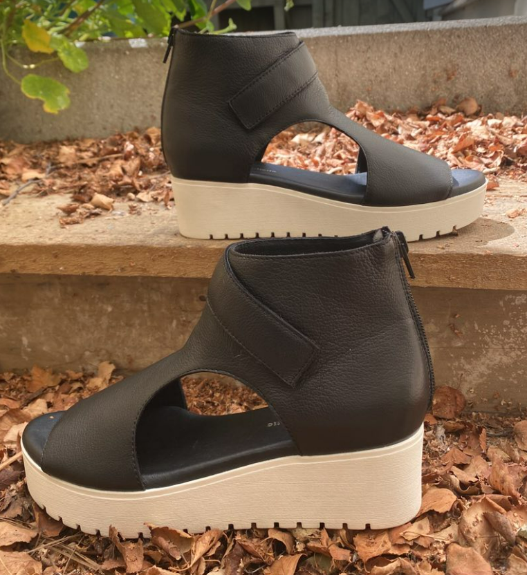 Django & Juliette - OJU | Black Whitesole Leather