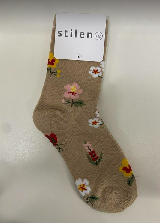 Stilen - Hibiscus Socks | Taupe