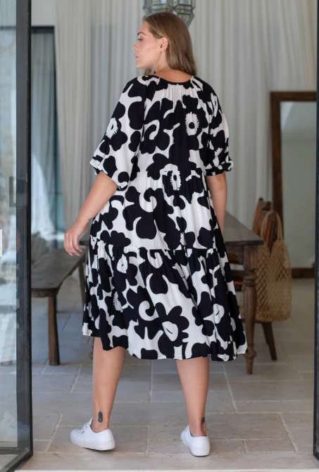 Bee Maddison | Jacinta Dress - Black/White Floral
