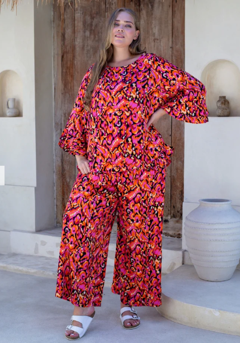 Bee Maddison | Felicity Top - Orange/Black Multi