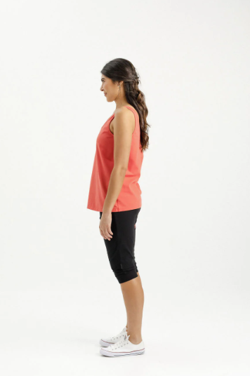 Homelee | 3/4 Apartment Pants - Black with Berry X