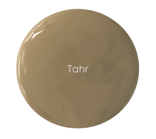 Tahr chalk paint swatch – natural earthy neutral