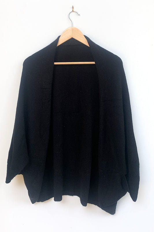 Archer House Winter Kimono - Black