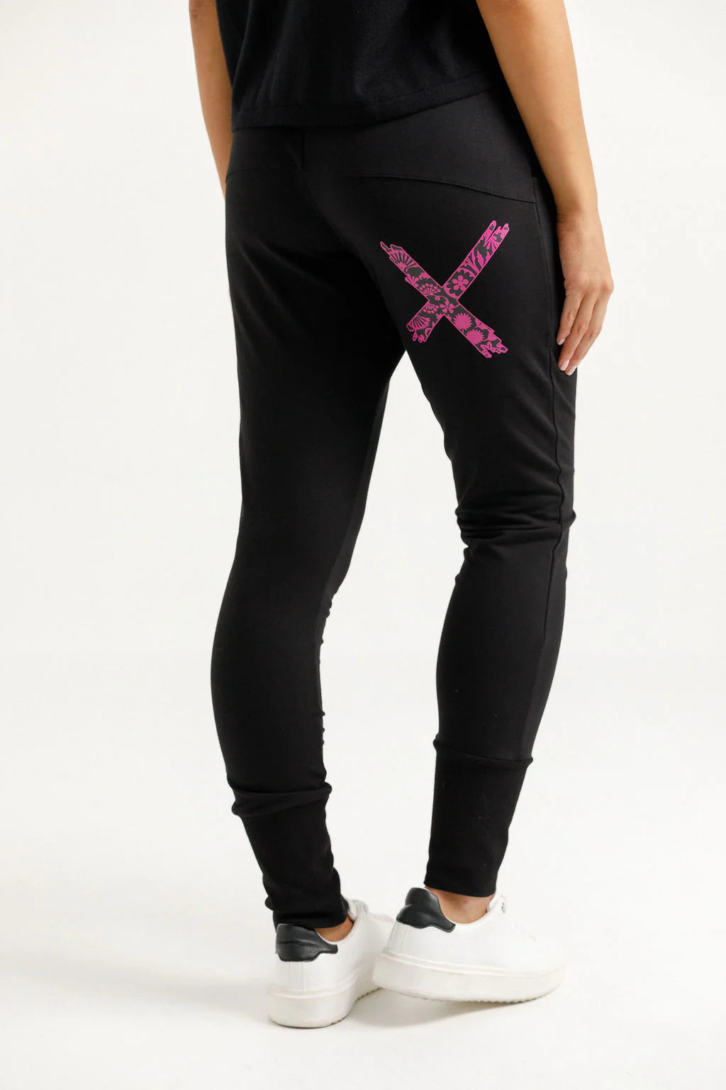 Homelee | Apartment Pants - Winter Weight - Black with Orchid Damask X