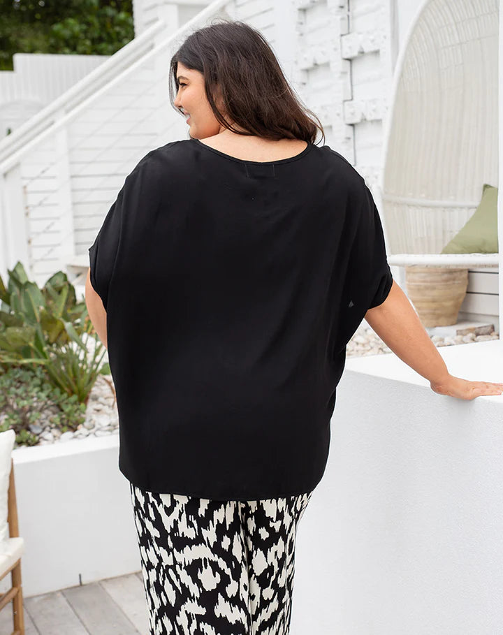 FREEZ Bee Maddison - Kitty Top | Black