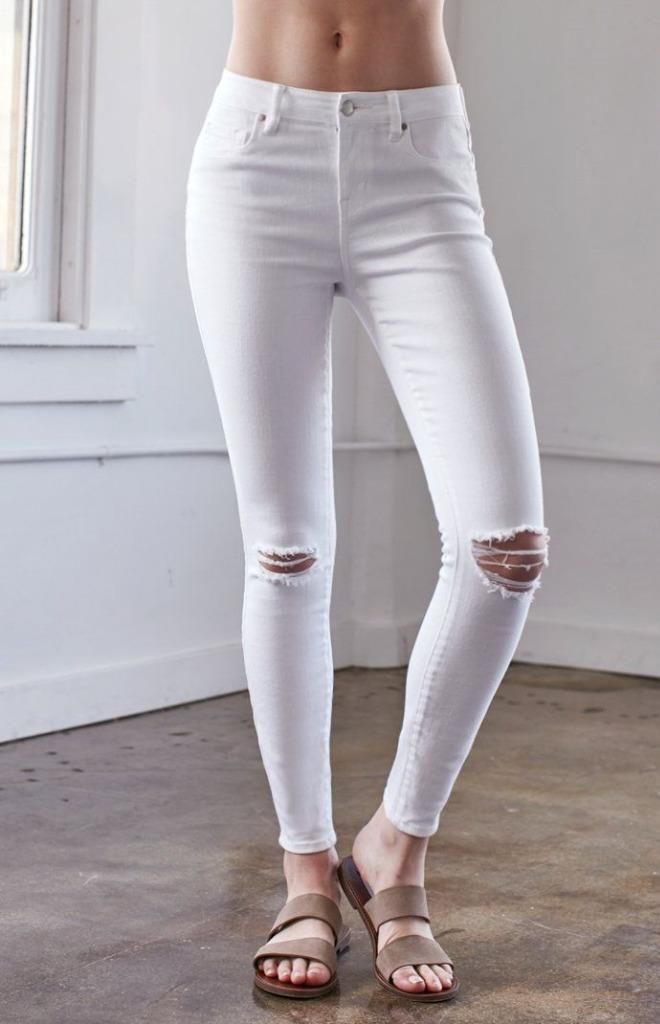 Wakee Jeans - White Rip Jeans