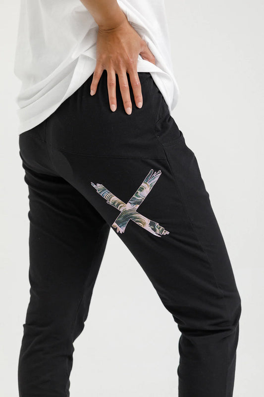 Homelee - Apartment Pants | Black with Swirl Print X