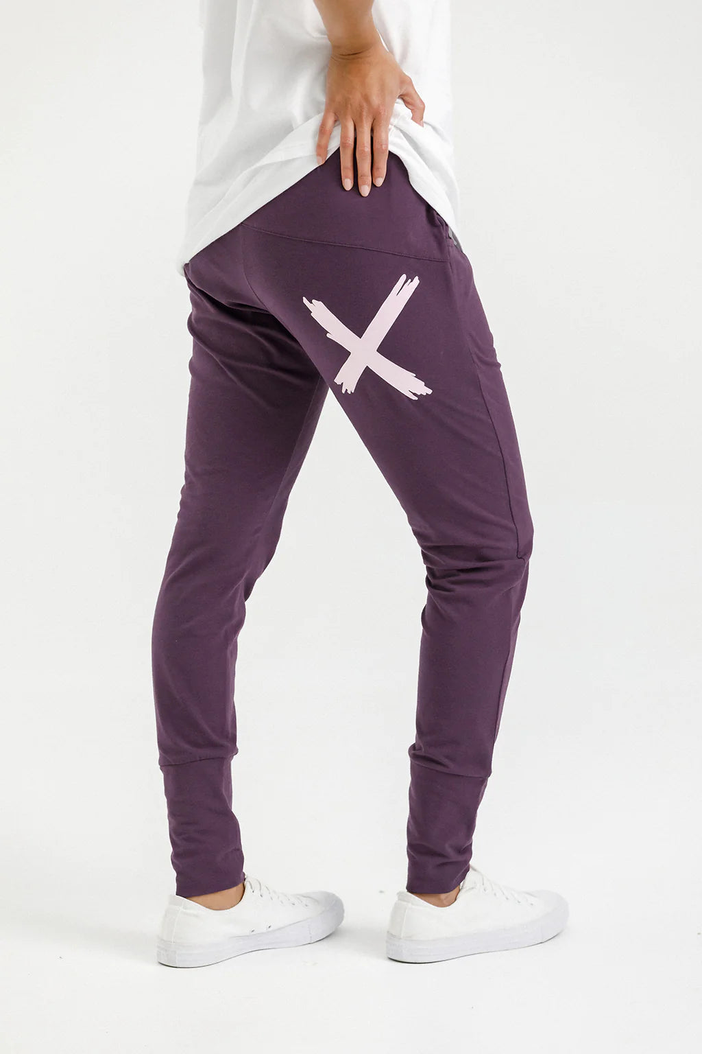 Homelee - Apartment Pants | Plum with Pastel Pink X