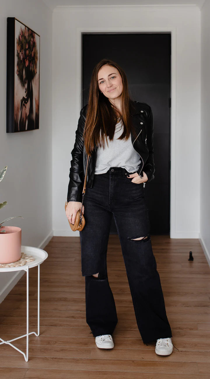 Junkfood - Avril Wide Leg Jean Rip | Black