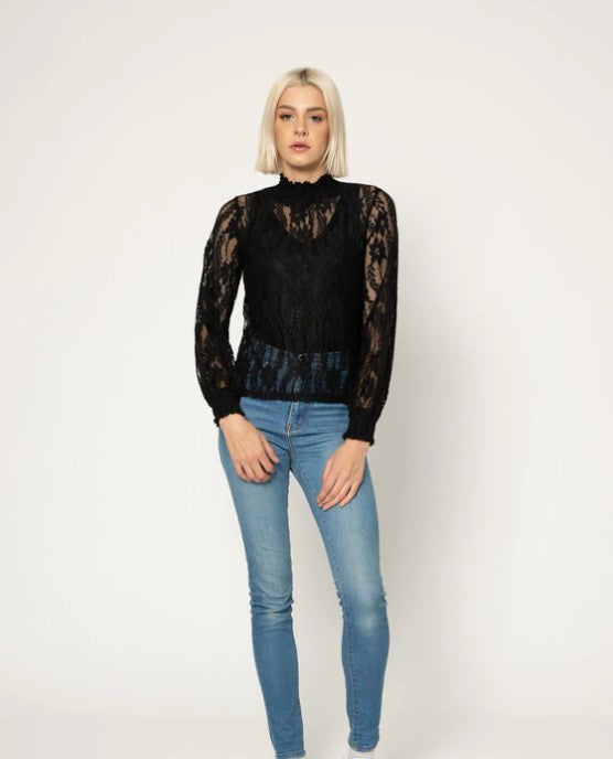 TWO BY TWO - Lace Top | Black