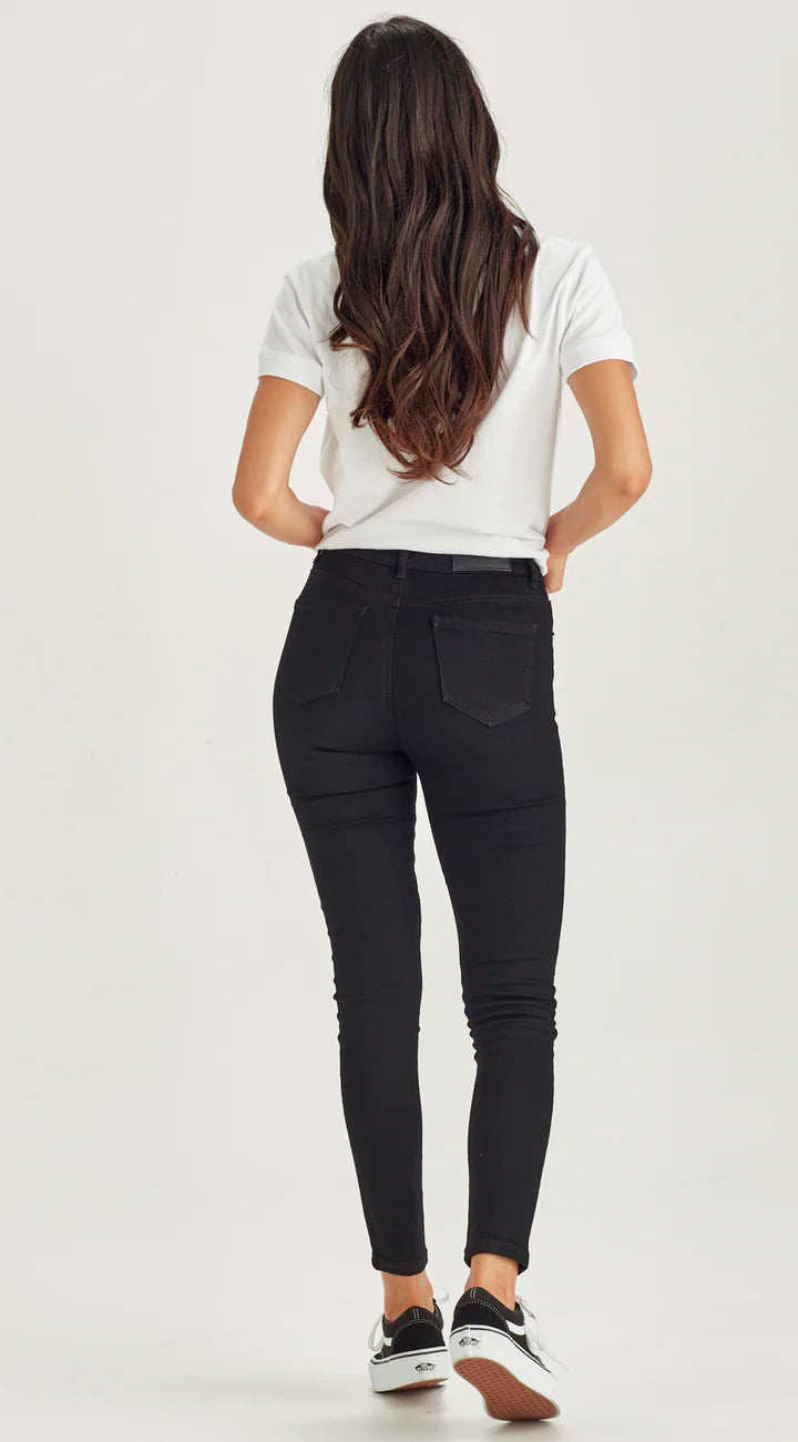 Junkfood SLIP | Ankle Grazer Jean Black